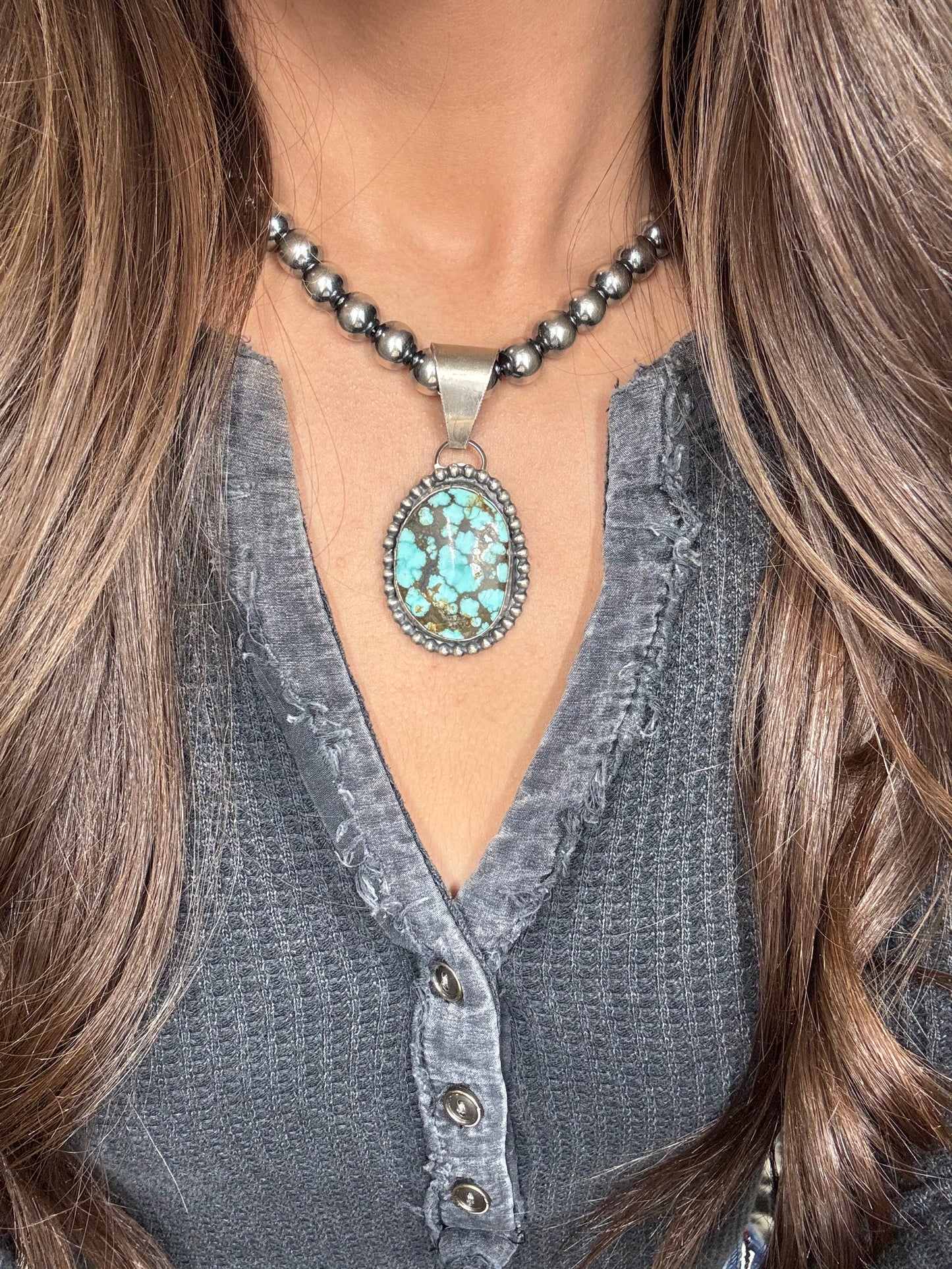 Turquoise Pendant Dotted Border