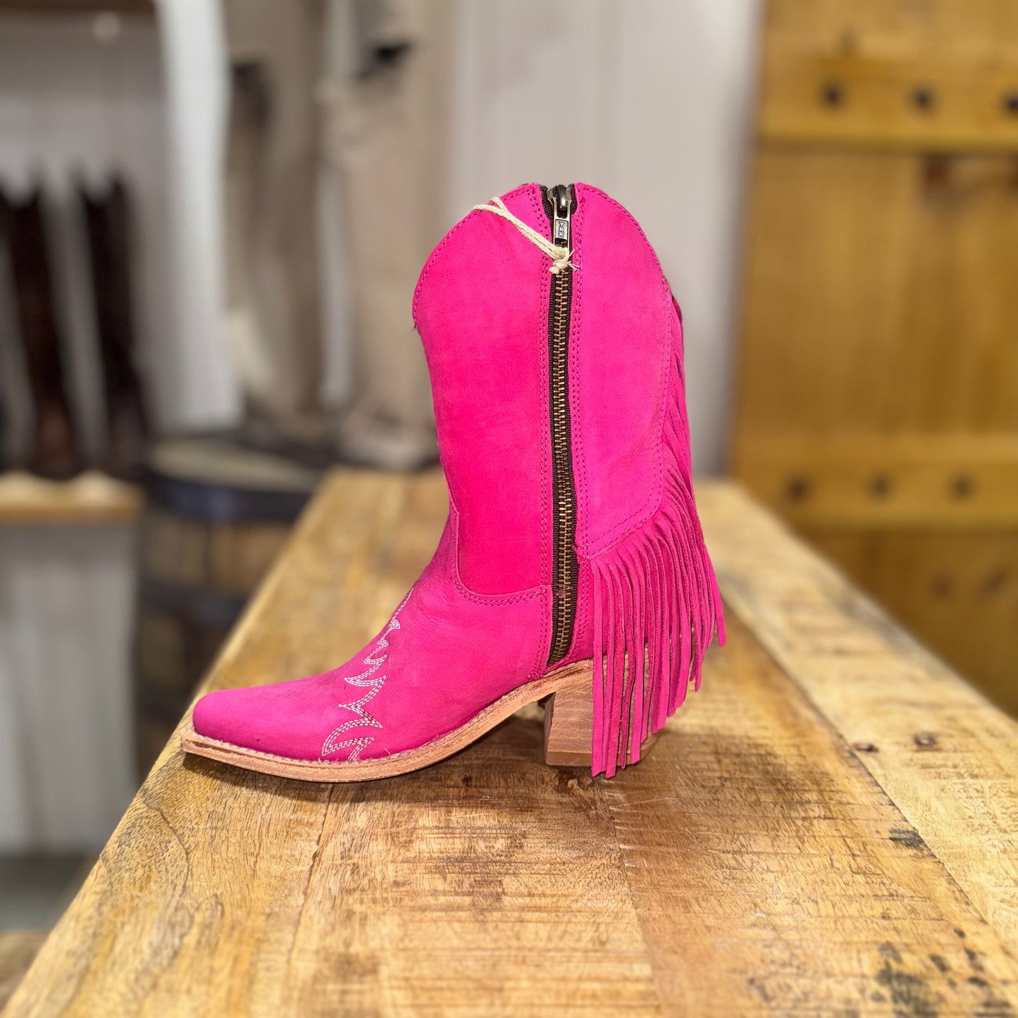 The Tootie Fruity Shortie Women's Liberty Black Nabiki Fuchsia Pink Boot Style# LB-713423