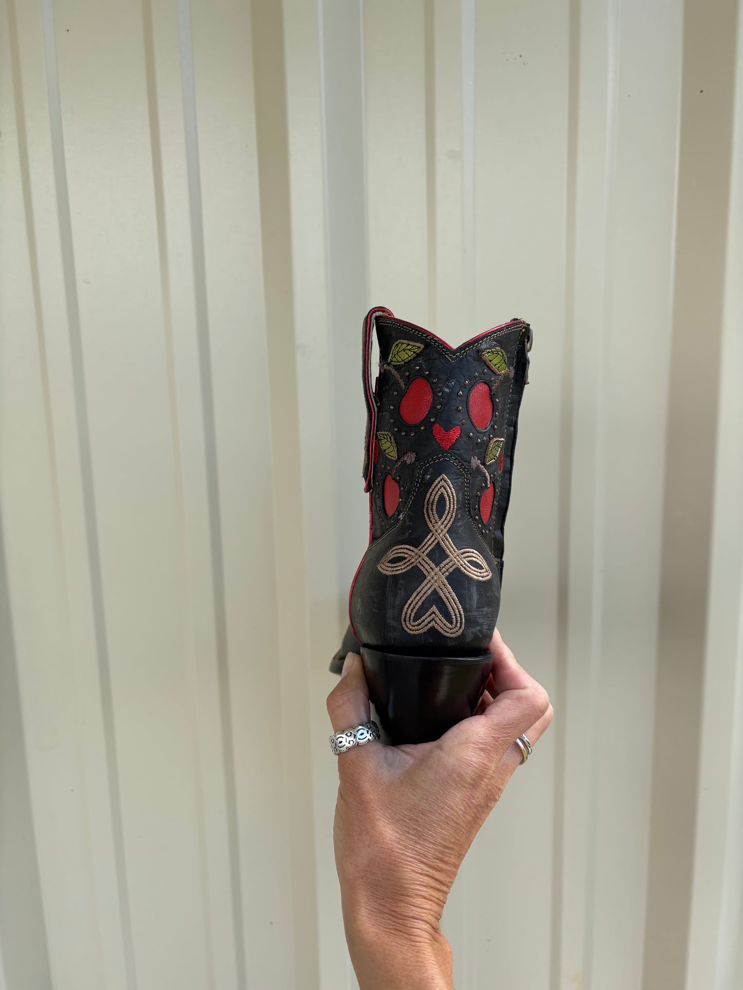 Old Gringo Kersen Cherry Bomb Shortie Boot