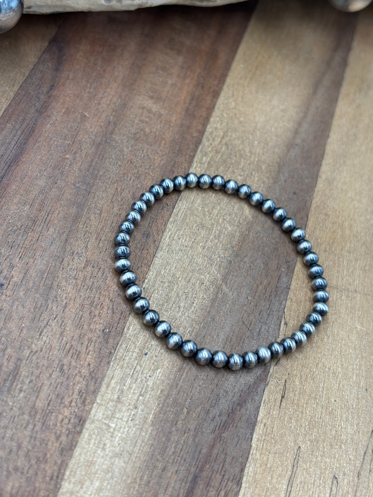 4mm #917-32 Sterling Silver Pearl Stretchy Bracelet