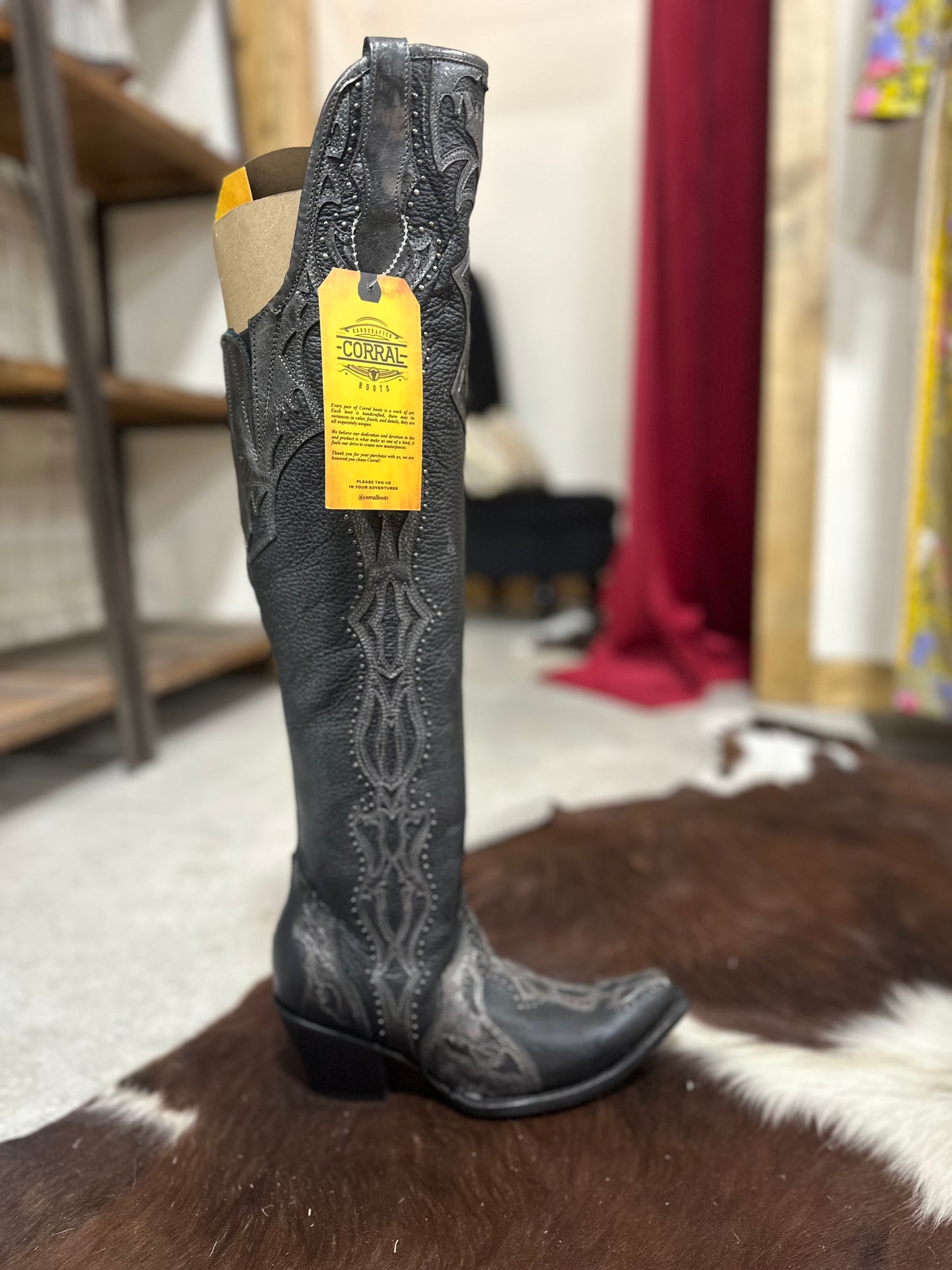 Corral Wonder Woman Black Boots Size 6.5