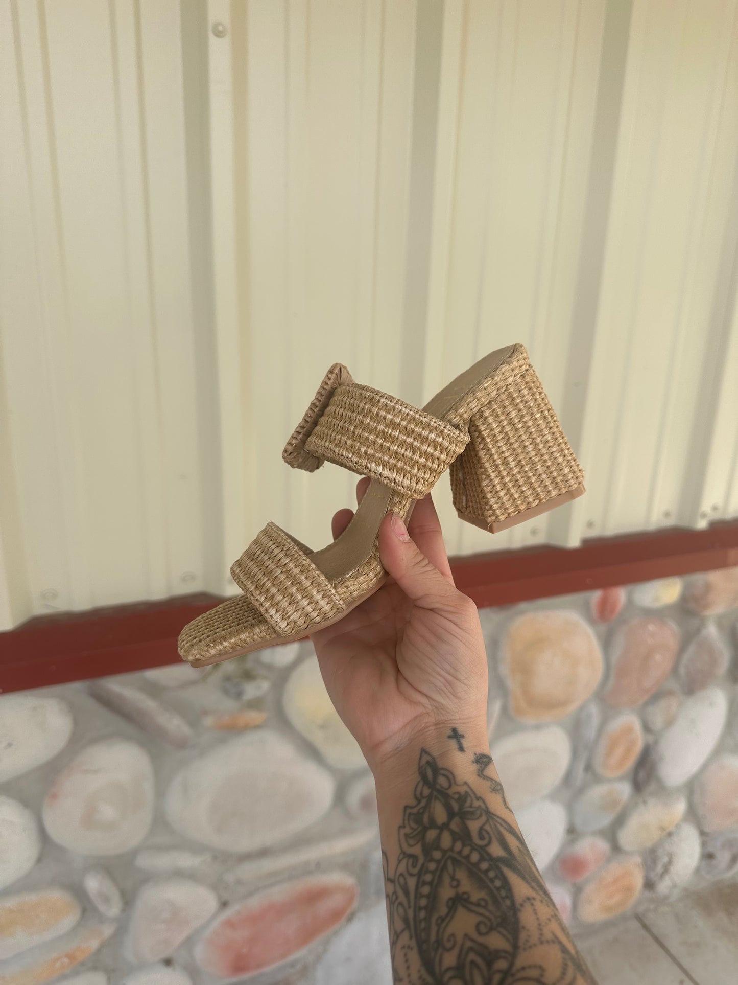 Lucy – Cognac Woven Block Heel Slide