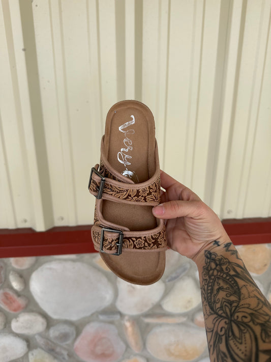 The Prairie Rose – Tooled Double Buckle Sandal