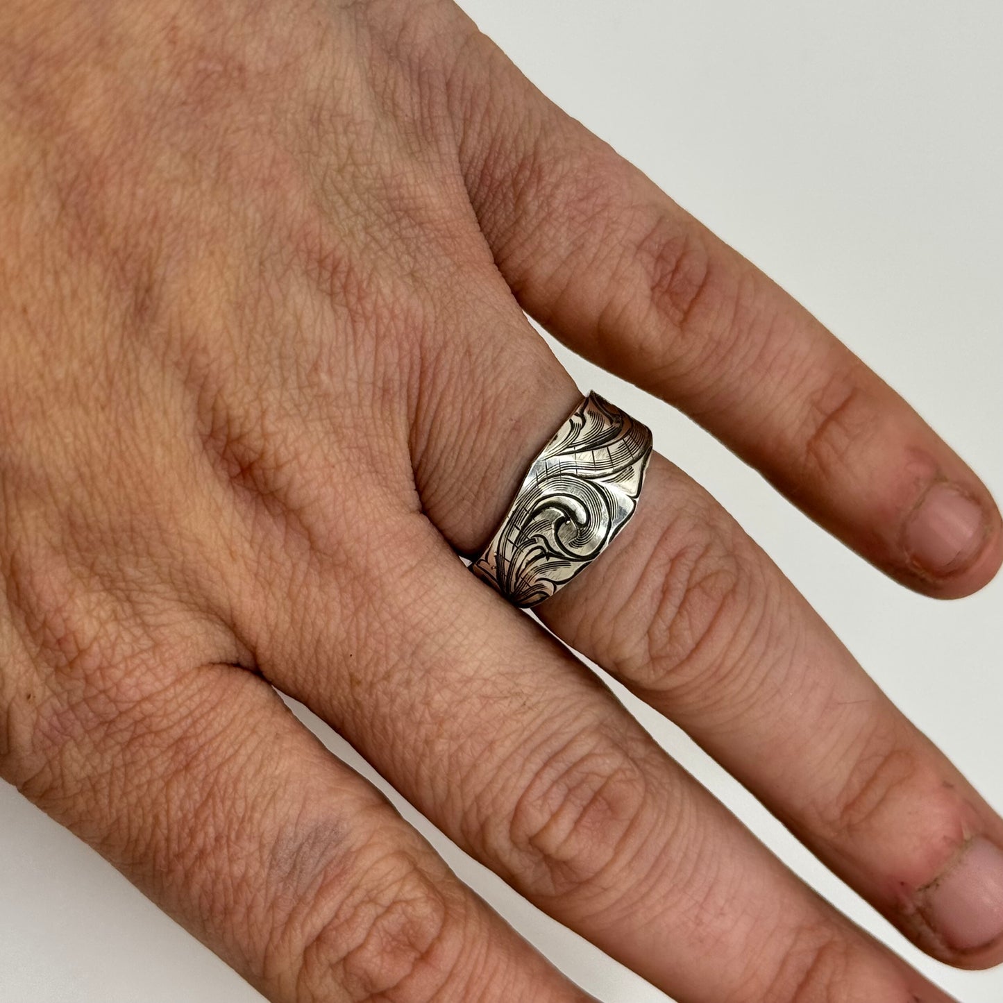 Lujan Silver Engraved Sterling Silver Adjustable Ring (Fits size 6.5-8 best)