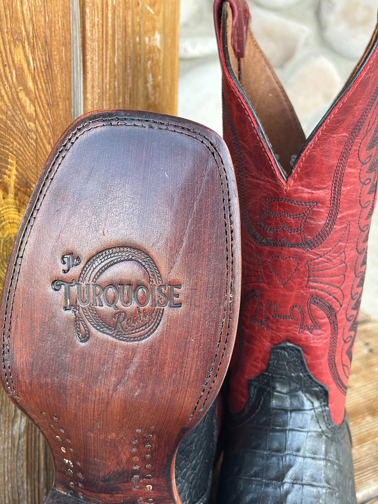 Signature Turquoise Reata Men's Boot – Exotics - The Riley Black Caiman Belly Square Toe Boot