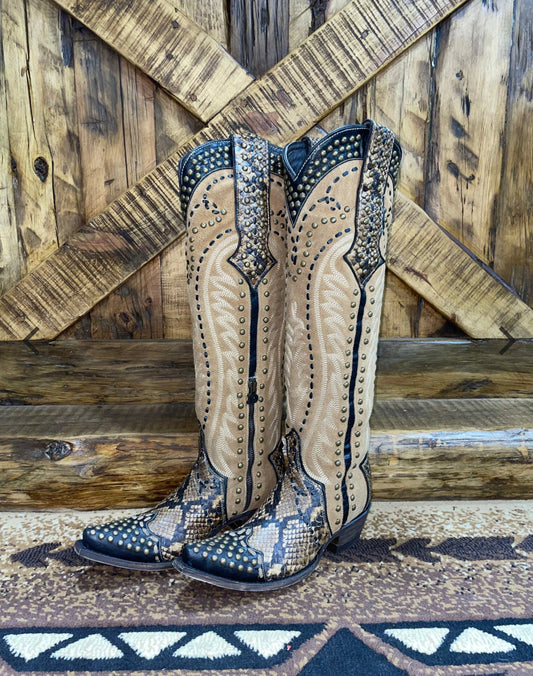 Double D Ranch Snake Charmer Boots Sizes 6, 6.5
