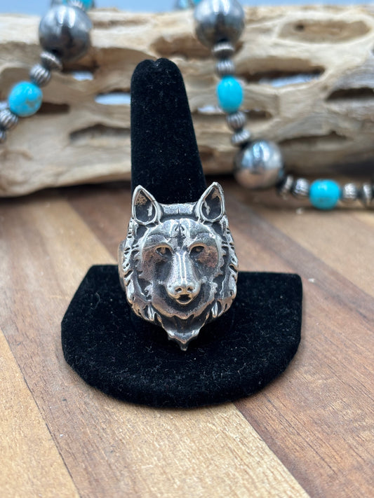 Wolf Ring #814-2 Size 12.5, Zuni