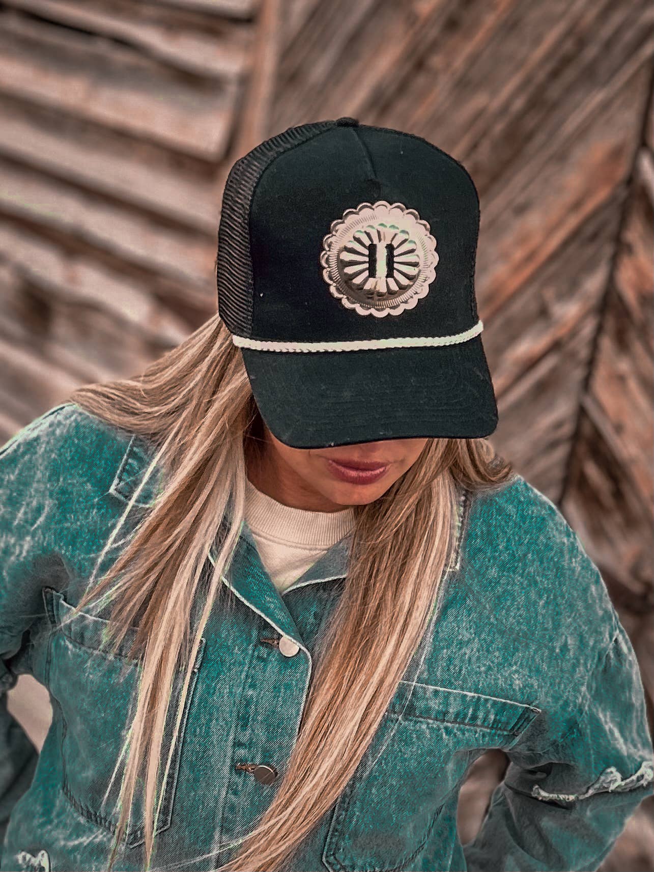 Black and White Single Concho Trucker Hat