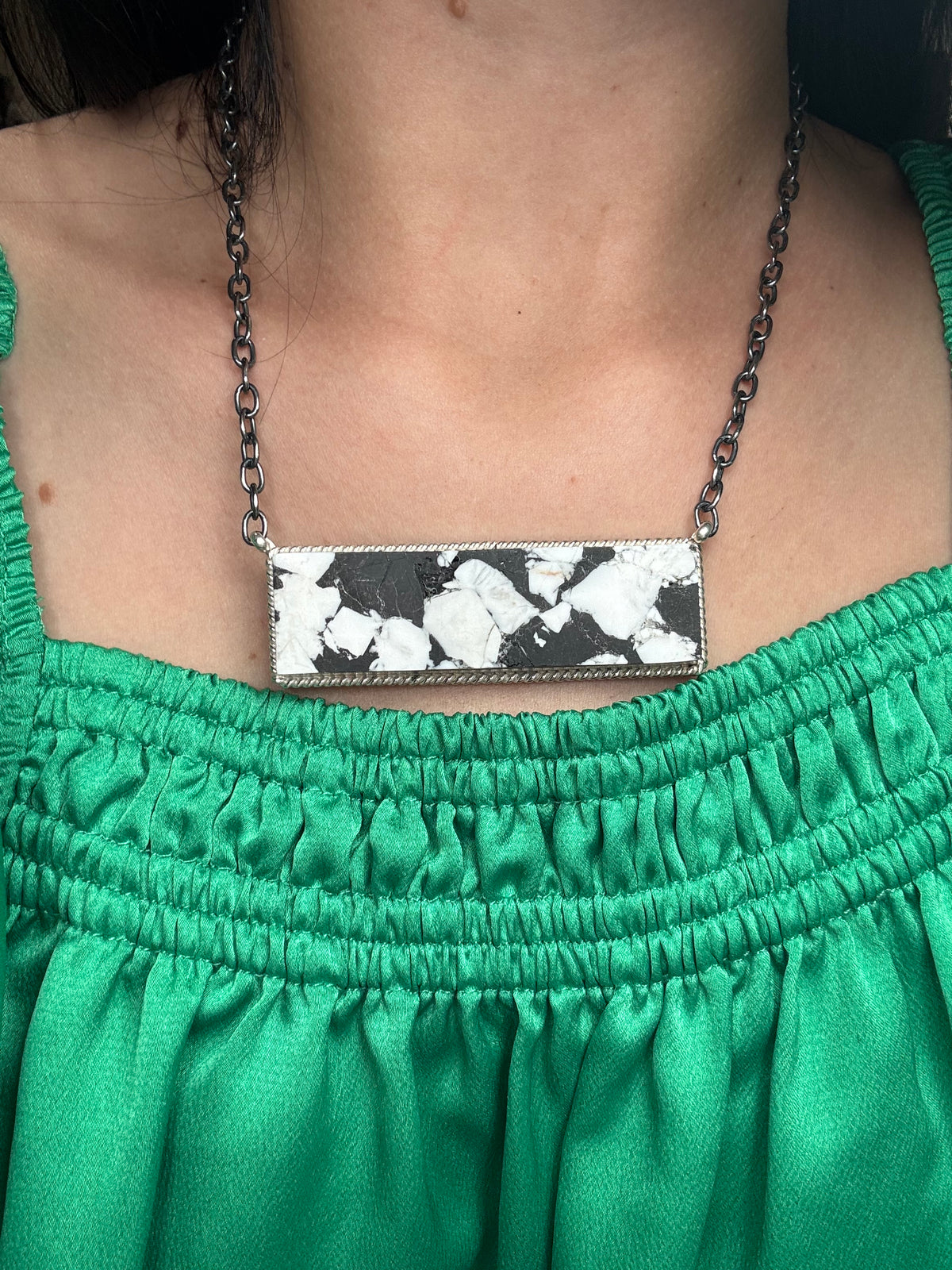 White Buffalo Mojave #917-45G XL Bar Necklace by Brandon Etcitty, Navajo