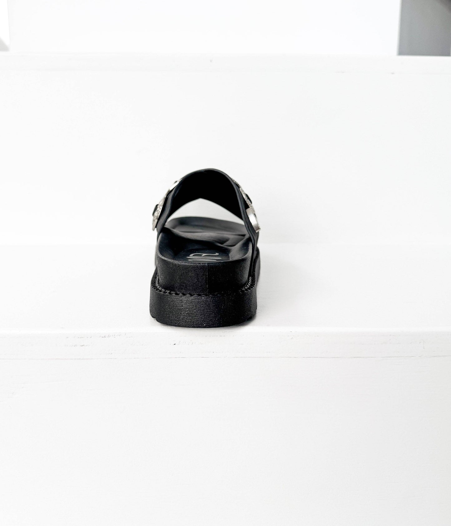 Calanthe Sandal in Black