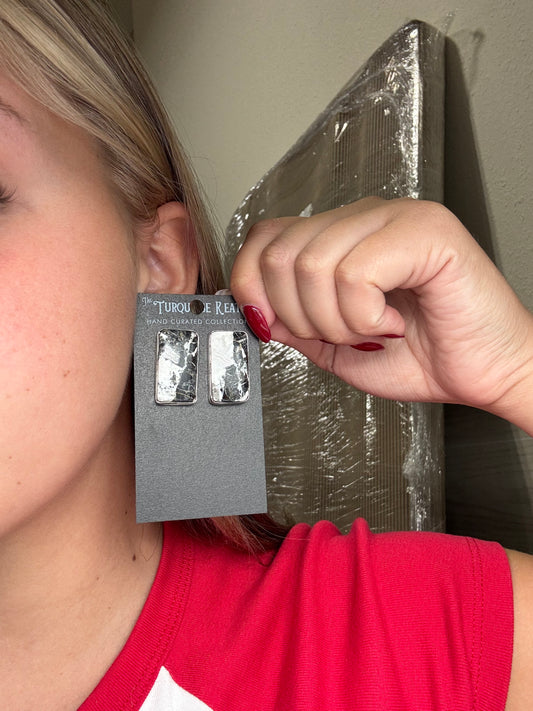 White Buffalo #922-17 Earrings
