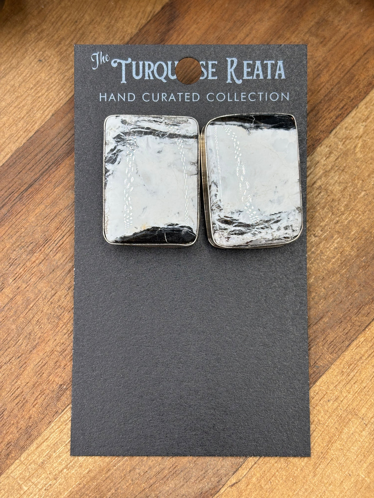 White Buffalo #922-15 Earrings