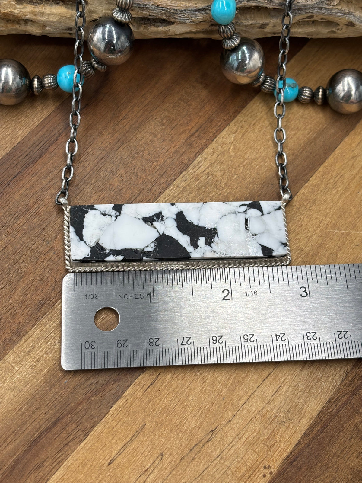 White Buffalo Mojave #917-45F XL Bar Necklace by Brandon Etcitty, Navajo