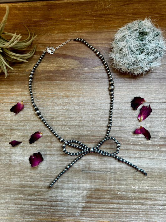 15" Graduated Sterling Silver Pearl Bow Necklace