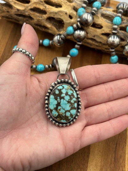 Turquoise Pendant Dotted Border