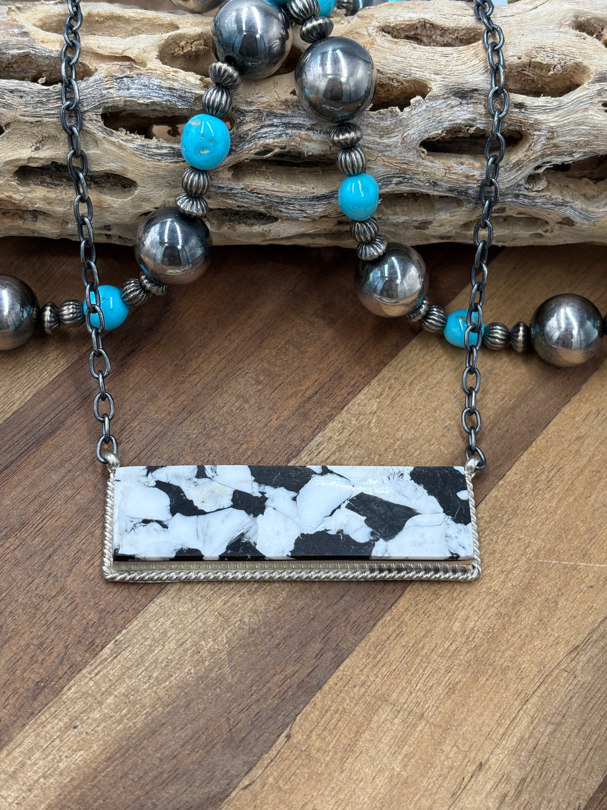 White Buffalo Mojave #917-45E XL Bar Necklace by Brandon Etcitty, Navajo