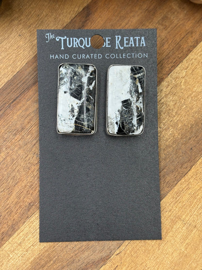 White Buffalo #922-17 Earrings
