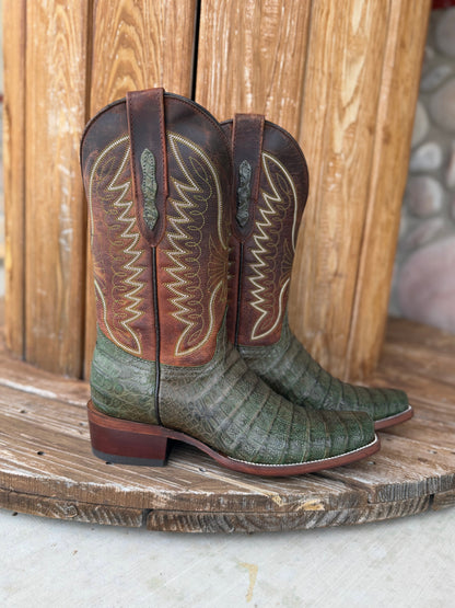 Signature Turquoise Reata Men's Boot – Exotics - The Boudreaux Green Caiman Boot