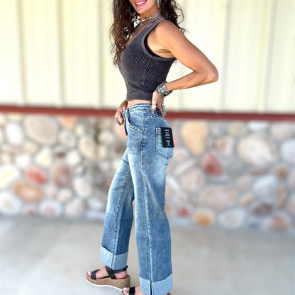 Canyon Crest Crop Jeans