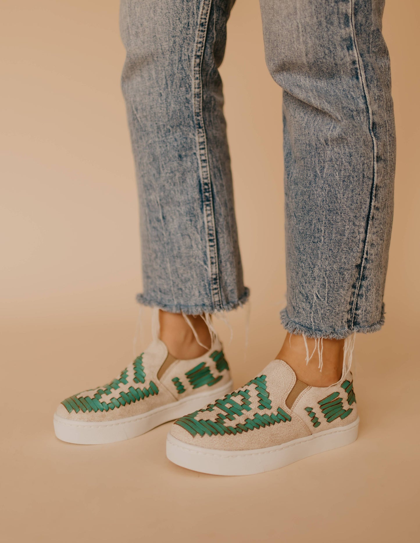Dakota Western Slip on