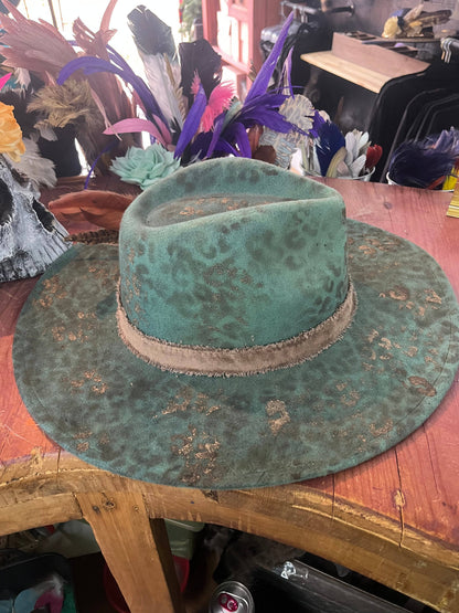 Leave Her Wild Hat