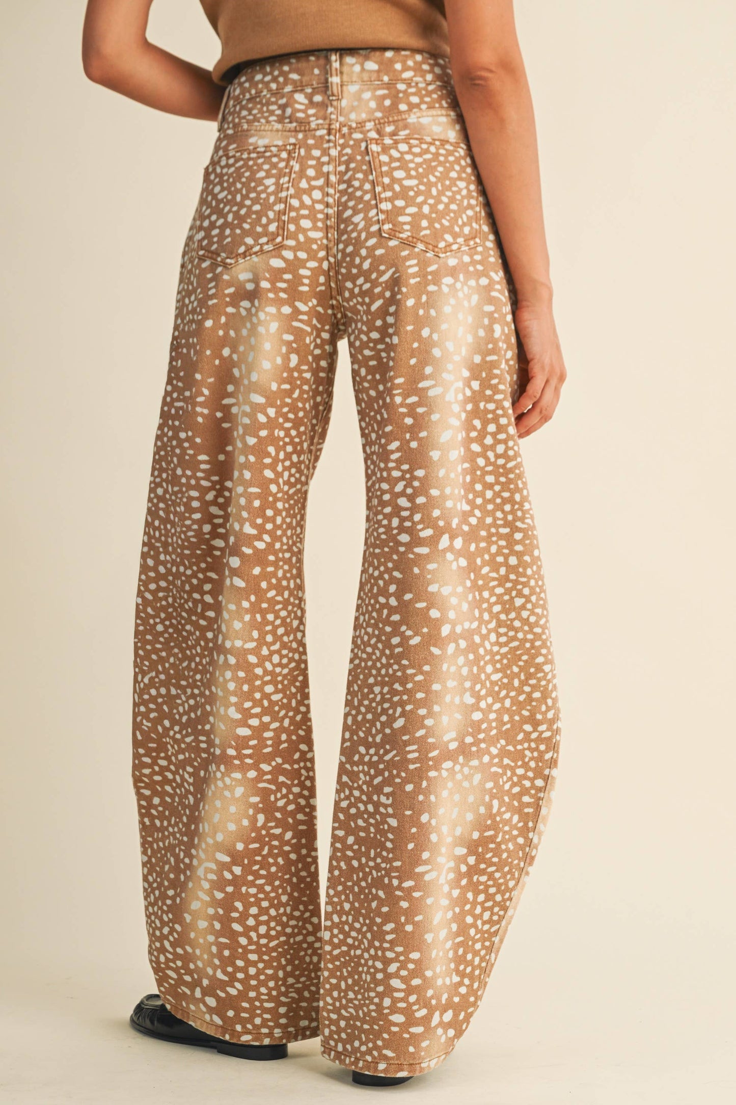 Bambi Deer Print Barrel Jeans: CAMEL