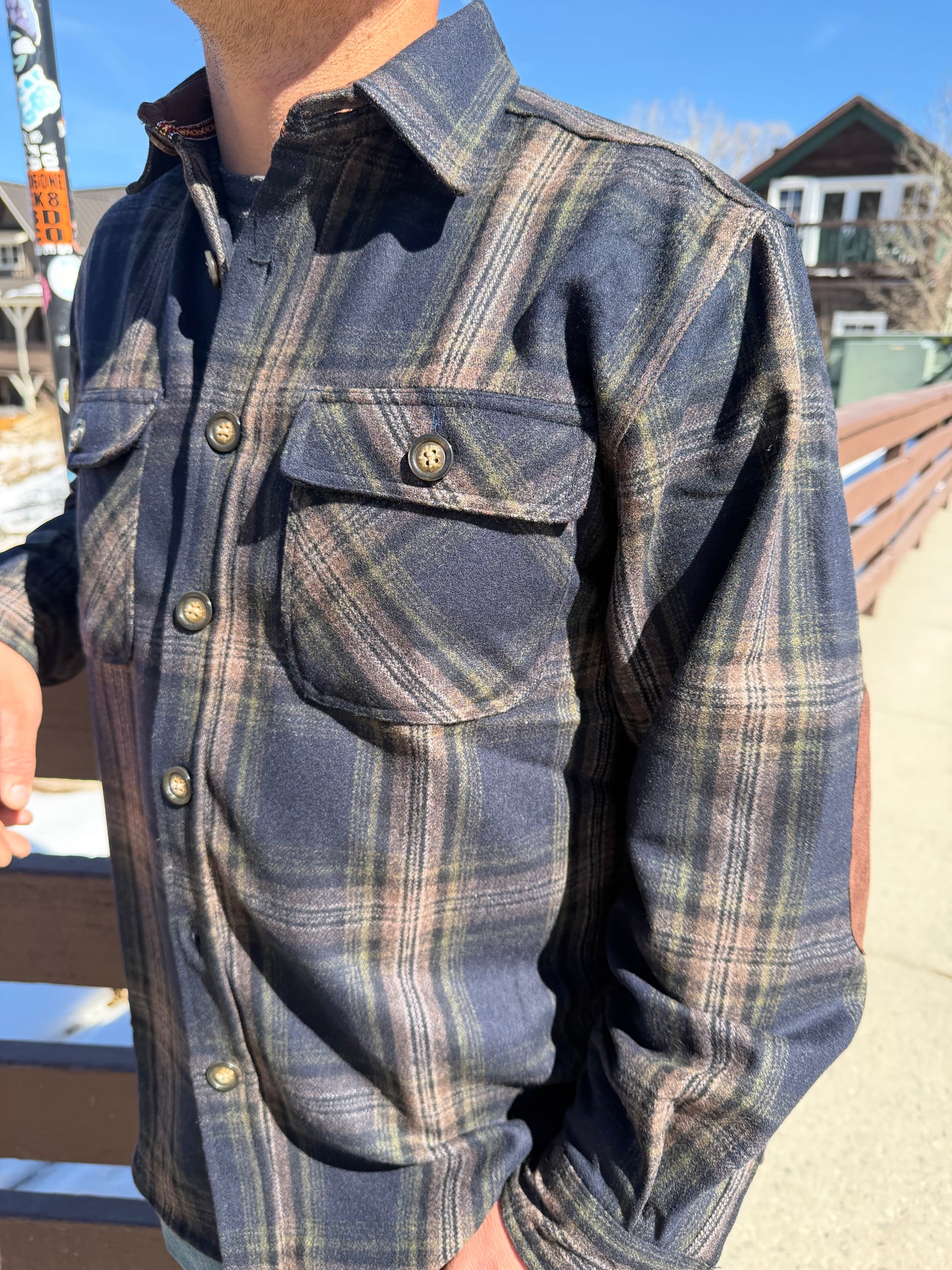 The Bradley Flannel - NAVY/BRWN