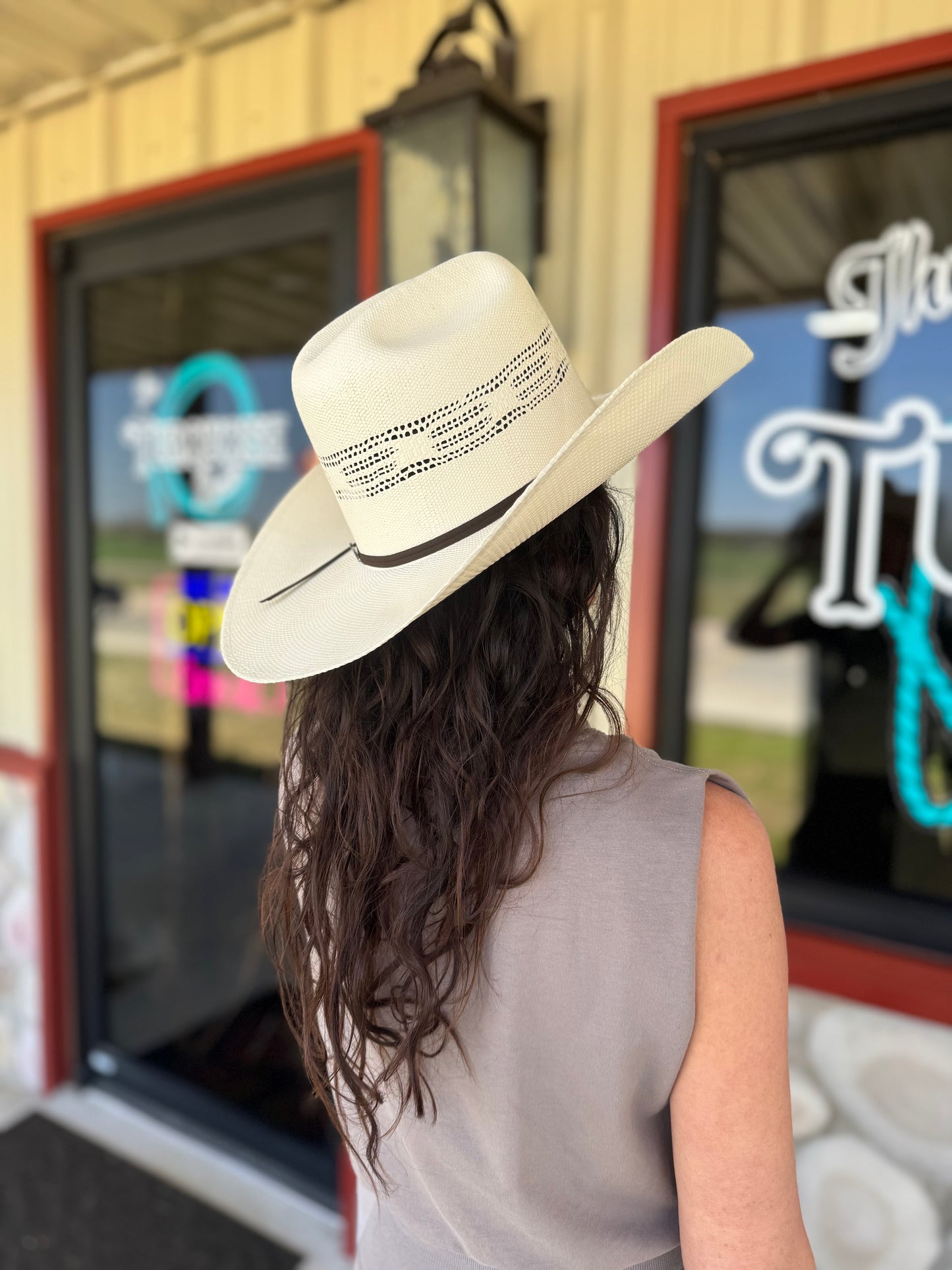 The Sun Chaser – 10X Premium Straw Cowboy Hat (Unisex)