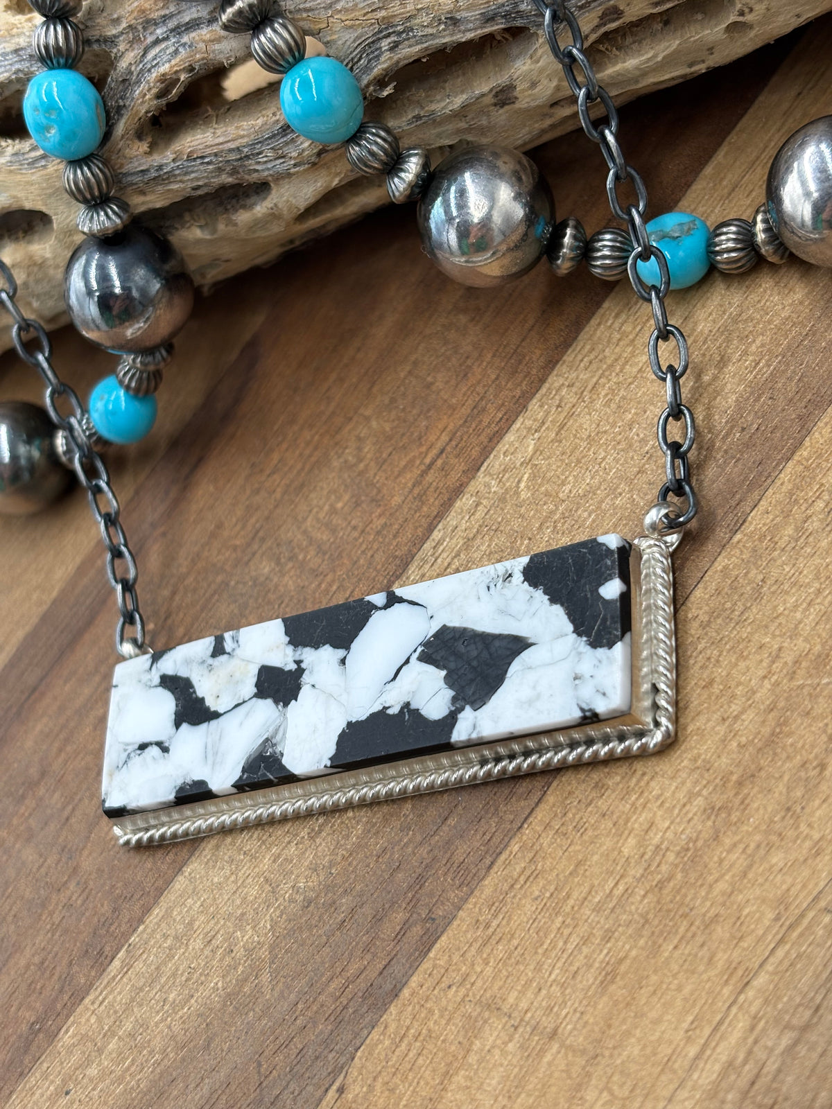 White Buffalo Mojave #917-45E XL Bar Necklace by Brandon Etcitty, Navajo