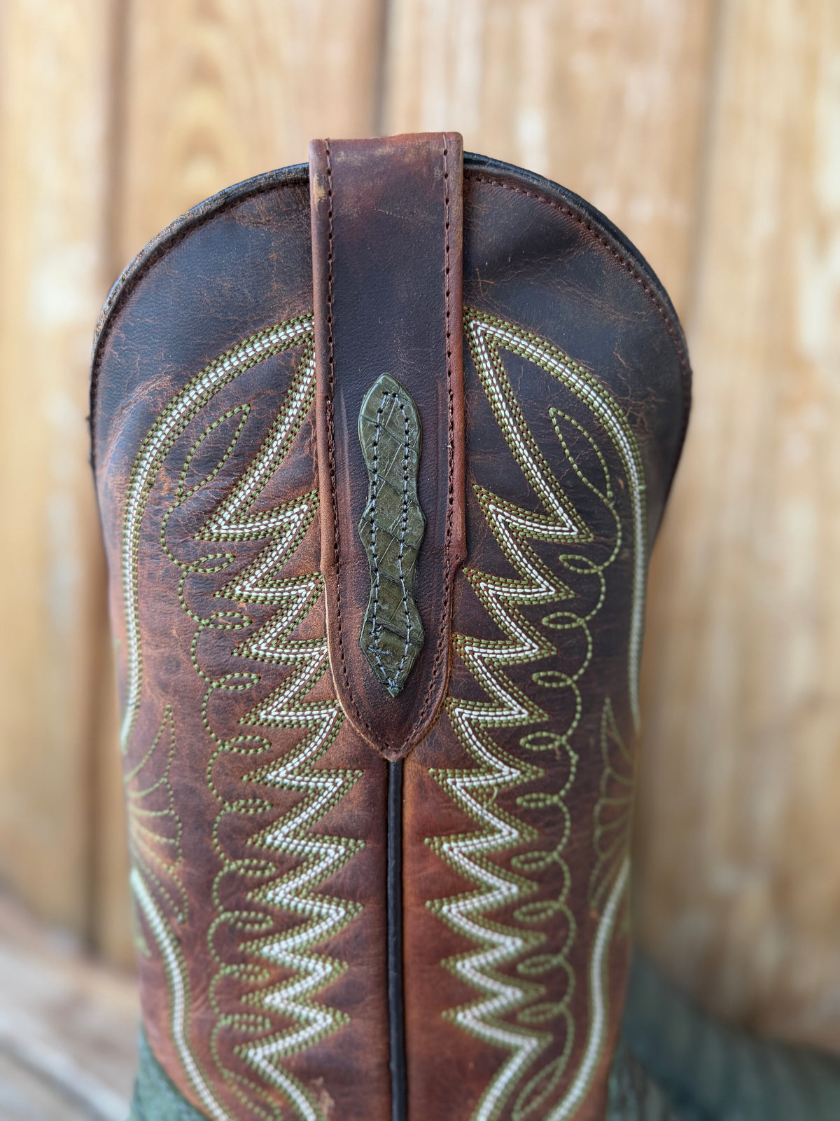 Signature Turquoise Reata Men's Boot – Exotics - The Boudreaux Green Caiman Boot