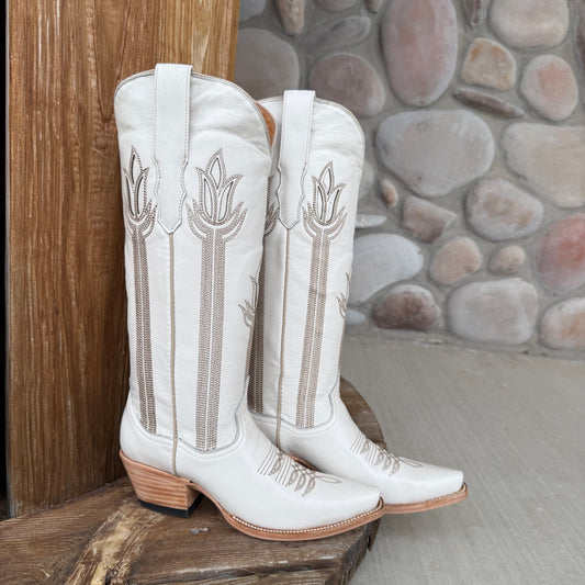 Signature Turquoise Reata Boot – The Charlotte Bone Tulip Top Snip Toe Boot