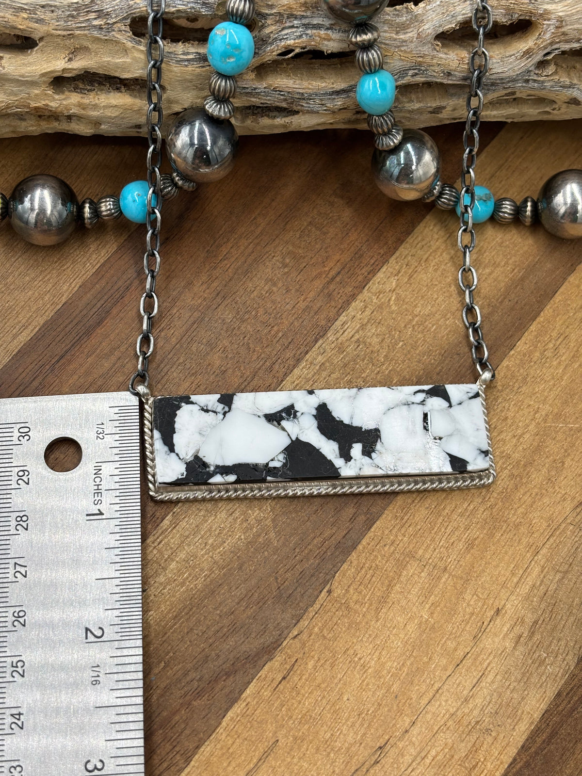 White Buffalo Mojave #917-45F XL Bar Necklace by Brandon Etcitty, Navajo