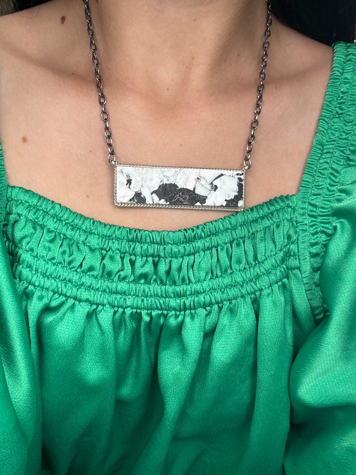 White Buffalo Mojave #917-50A XL Bar Necklace by Brandon Etcitty, Navajo