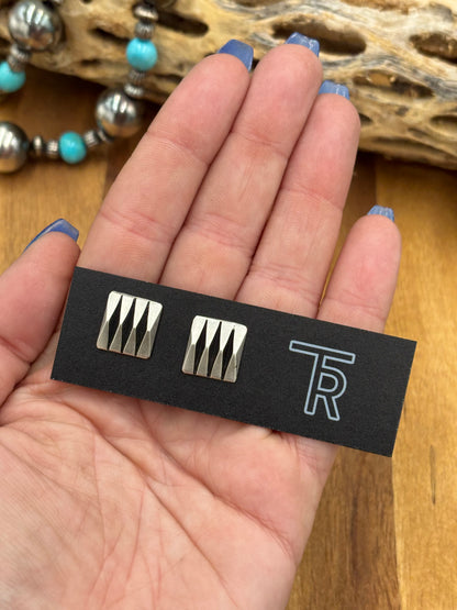 Beth Studs Leander Tahe, Navajo