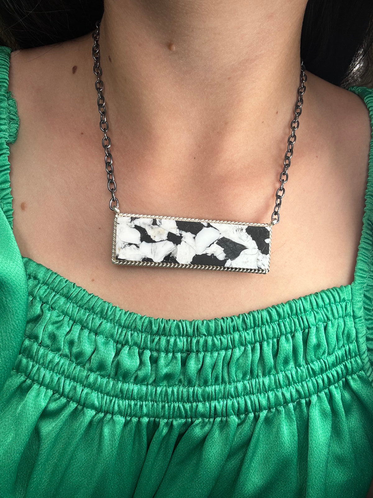 White Buffalo Mojave #917-45E XL Bar Necklace by Brandon Etcitty, Navajo