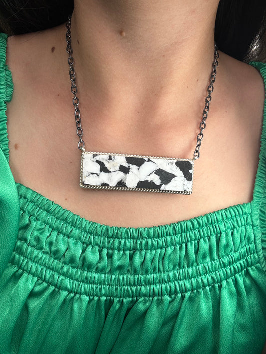 White Buffalo Mojave #917-45E XL Bar Necklace by Brandon Etcitty, Navajo