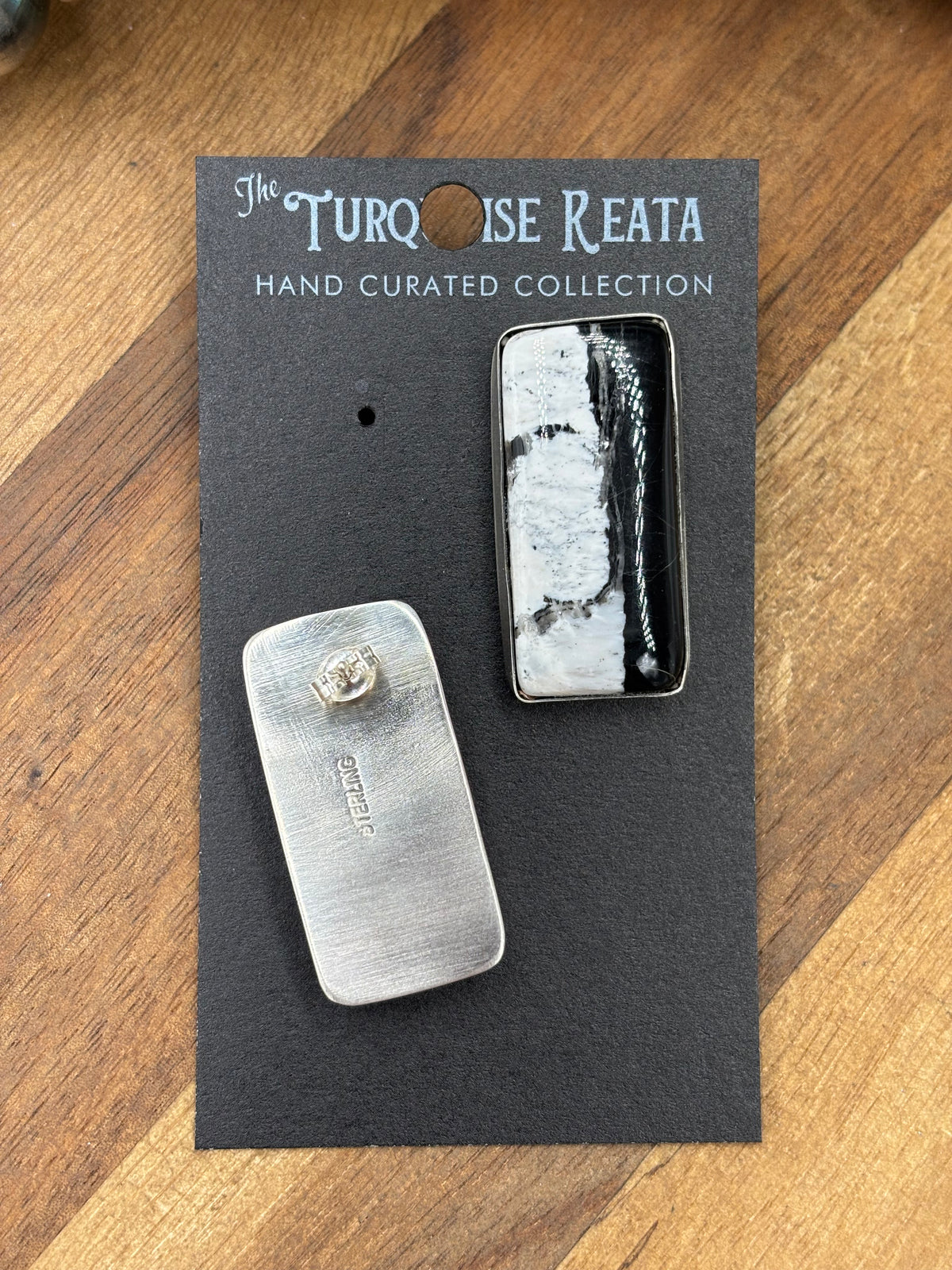 White Buffalo #922-16 Earrings