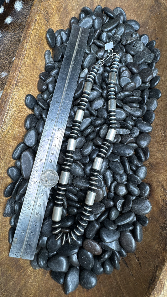 19” Barrel Bead Horse Pill Necklace