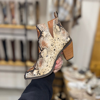 Snakin’ Around The Town Shortie Boot