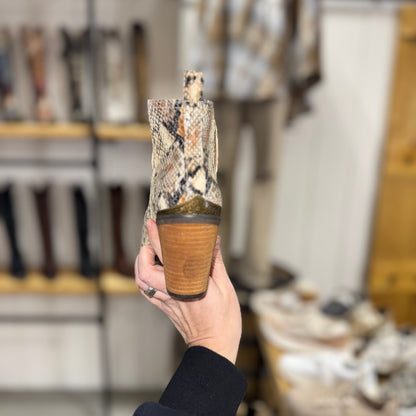 Snakin’ Around The Town Shortie Boot