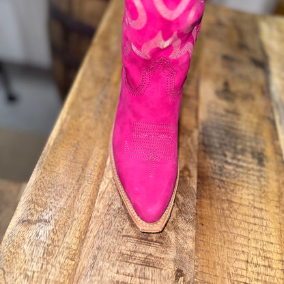 The Tootie Fruity Tall Liberty Black Womens Allyssa Nobuck Grease Fuchsia Boots