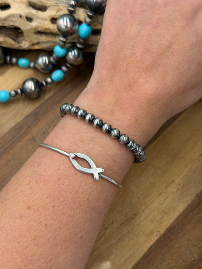 6mm #92-21 Sterling Silver Pearl Stretchy Bracelet