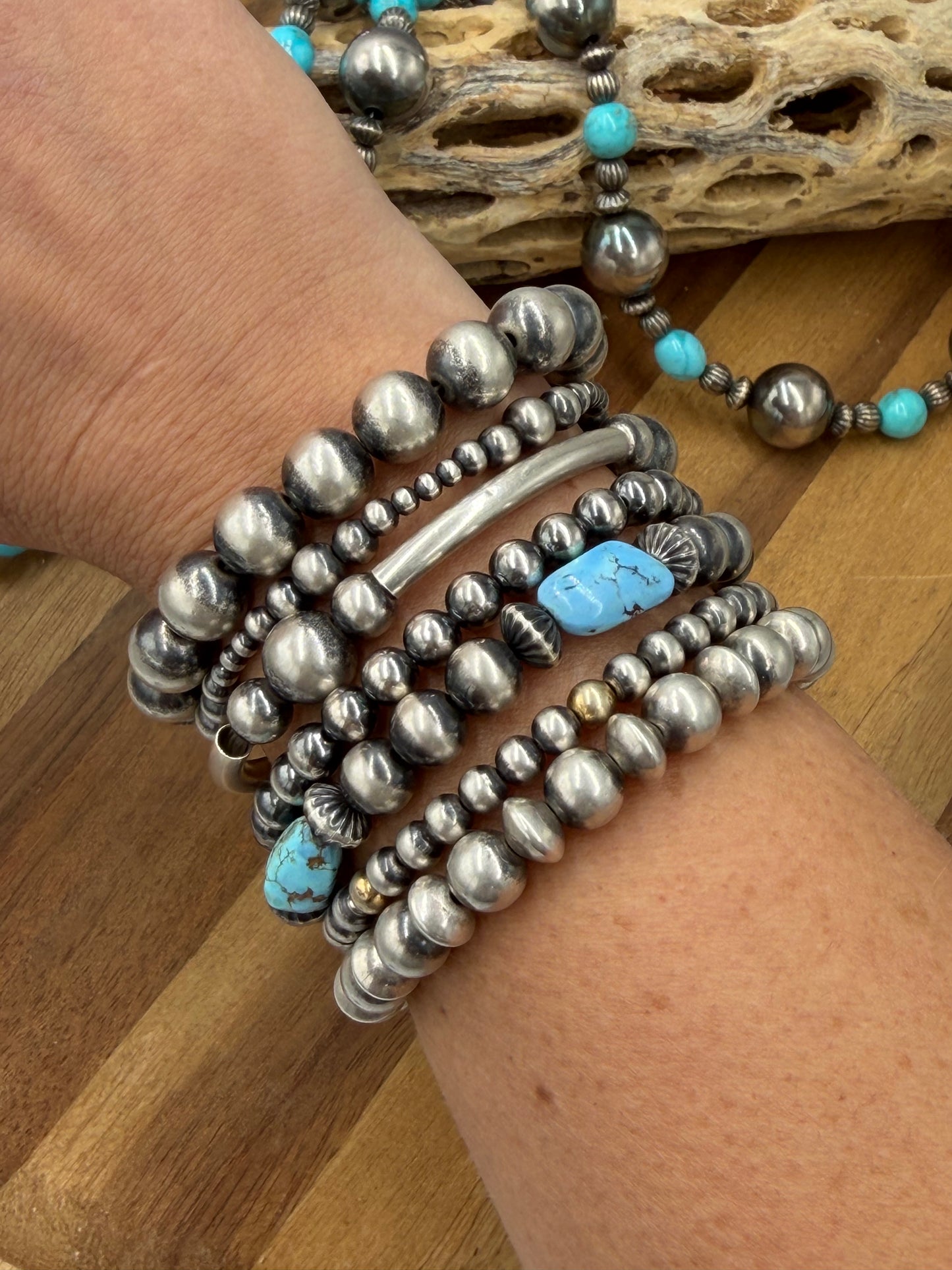 6mm #92-21 Sterling Silver Pearl Stretchy Bracelet