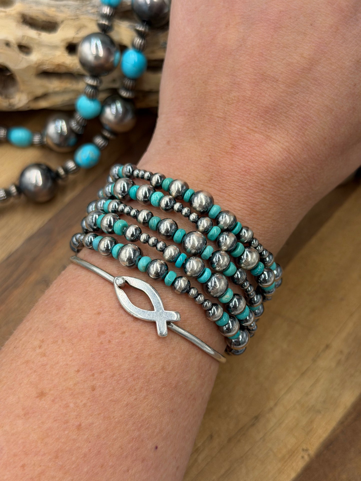 3-6mm & Turquoise #92-22 Sterling Silver Pearl Stretchy Bracelet