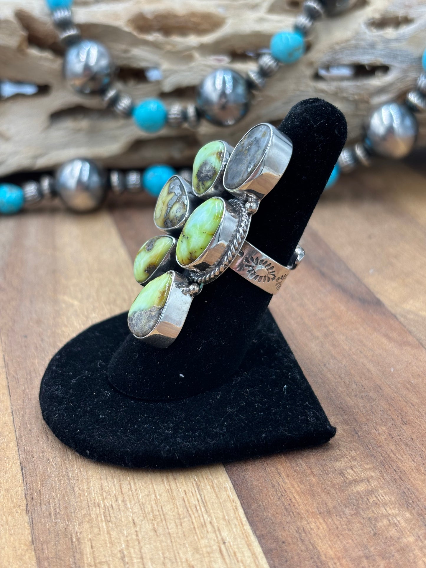 Palomino #9826-17 Half Custer Adjustable Ring