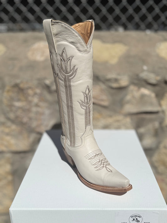 Signature Turquoise Reata Boot – The Charlotte Bone Tulip Top Snip Toe Boot