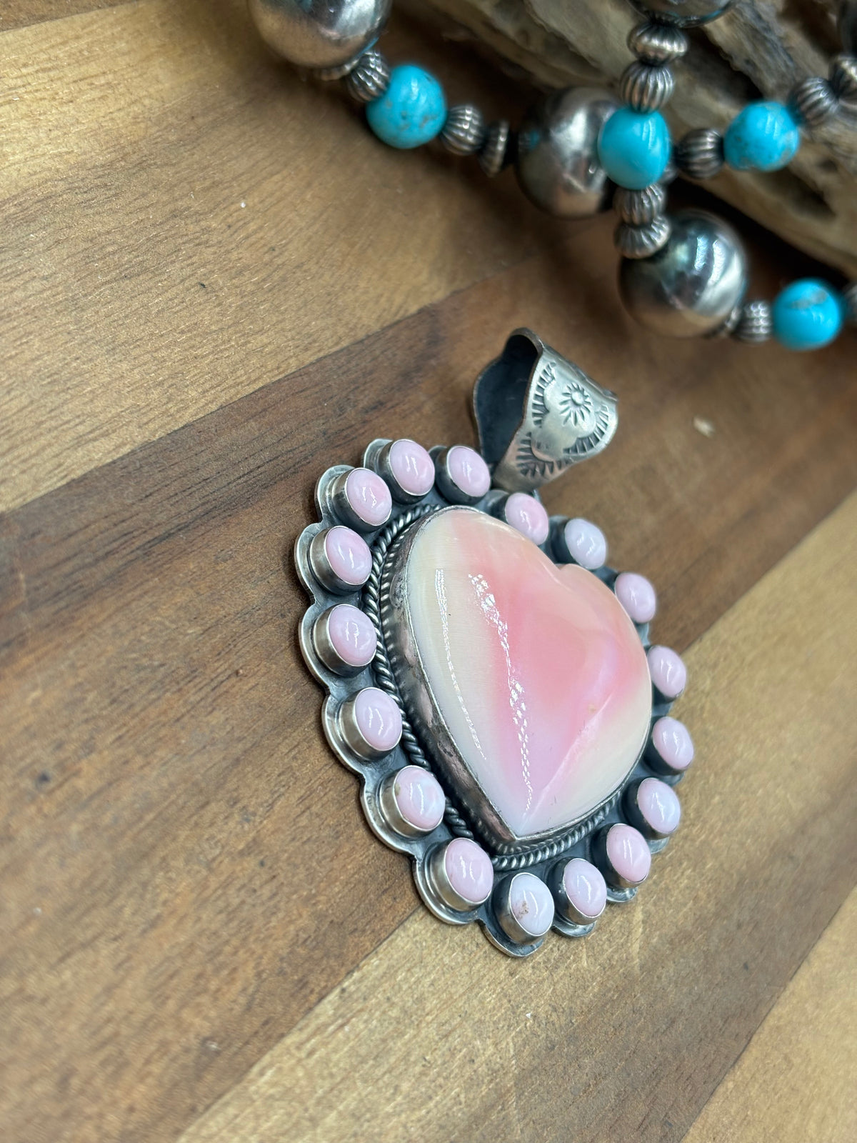 Pink Conch #911-12 Heart Pendant