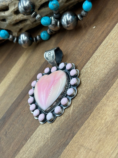 Pink Conch #911-12 Heart Pendant