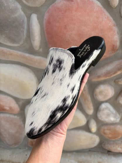 The Adaire- Handmade Cowhide Slip-On Mule Salt & Pepper Black/White