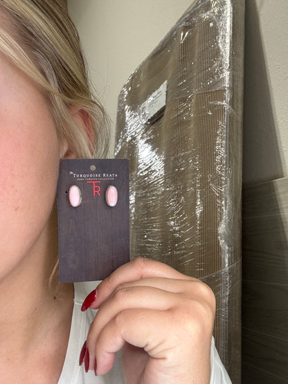Pink Conch #101-30 Heart Lariat Necklace Set by Levi Hoskie, Navajo